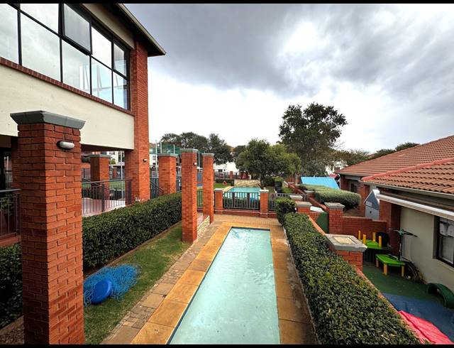 3 BEDROOM APARTMENT FOR SALE IN ACACIA